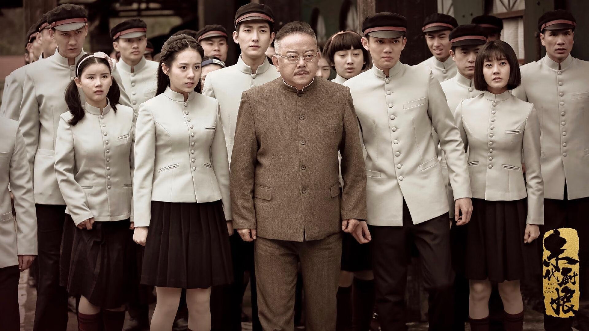 开云体育登录网站入口-“英超争冠大战：悬念持续，冠军归属未定”，英超争冠2021