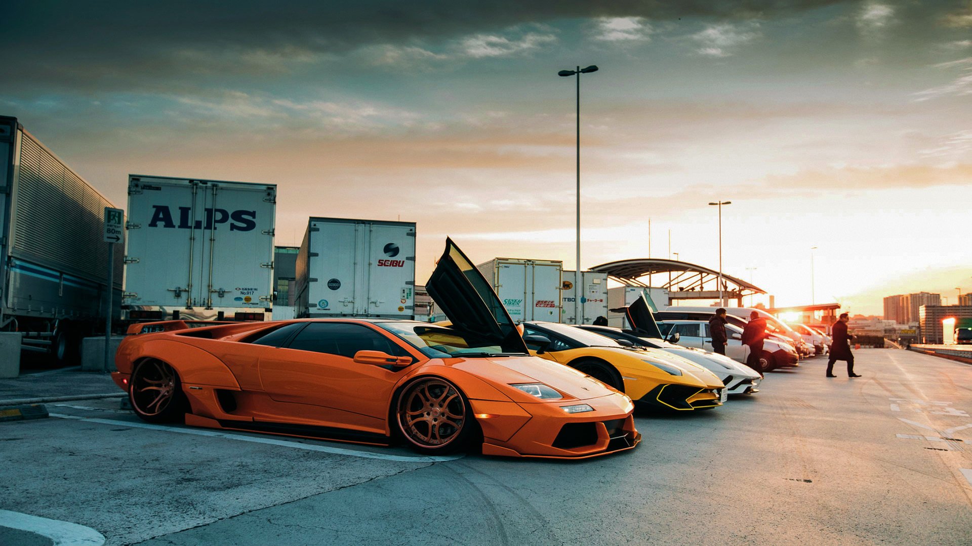 Kering-世界足球的巅峰盛宴:欧冠历史上的黄金时刻,欧冠历代足球  第2张 Kering-世界足球的巅峰盛宴:欧冠历史上的黄金时刻,欧冠历代足球  第2张